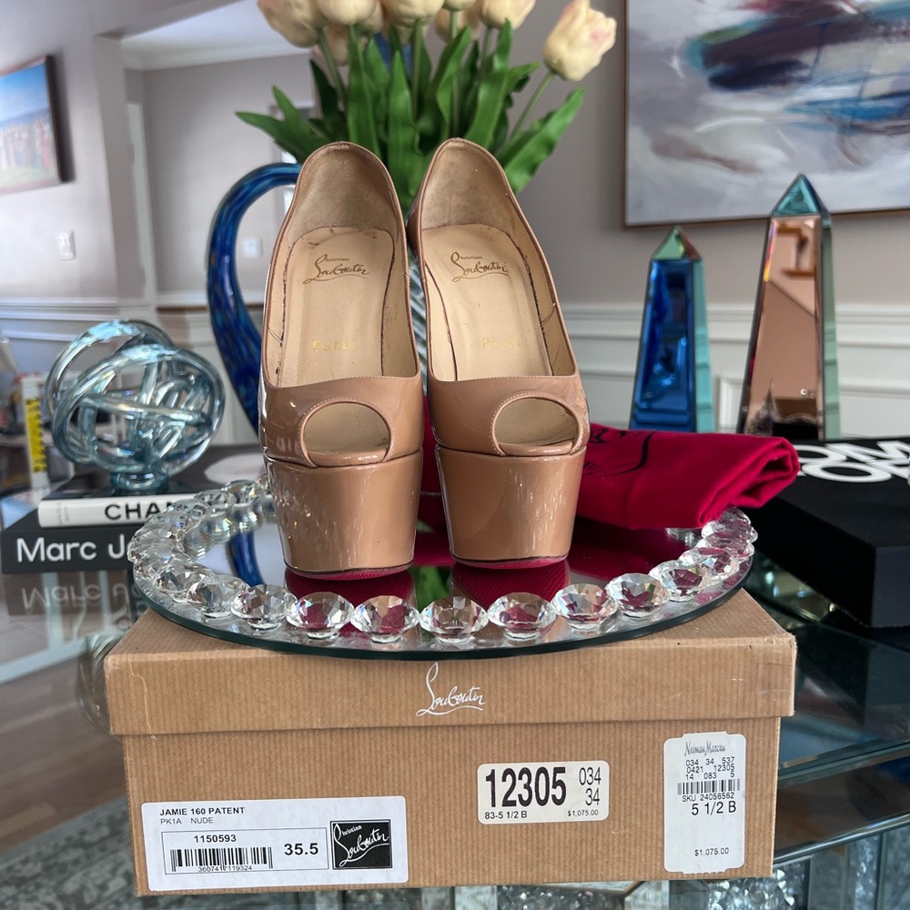 Christian Louboutin Nude Patent Platform Peep-Toe Pumps Jamie 160